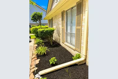 14906 Brookpoint Drive, Houston, TX 77062 - Photo 27