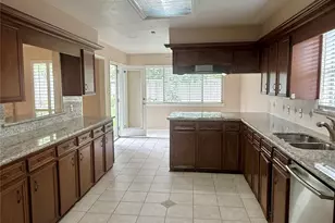 14906 Brookpoint Dr, Houston, TX 77062 - Photo 7