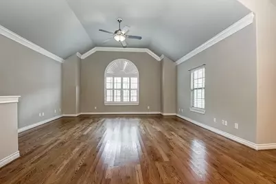 2905 Clinton Drive, Houston, TX 77020 - Photo 3