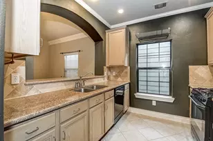 2905 Clinton Dr, Houston, TX 77020 - Photo 5