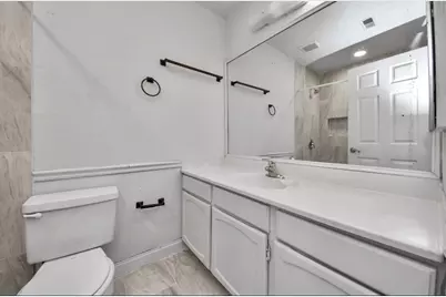 2015 E Lacey Oak Cir, The Woodlands, TX 77380 - Photo 21
