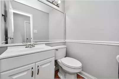 2015 E Lacey Oak Cir, The Woodlands, TX 77380 - Photo 19
