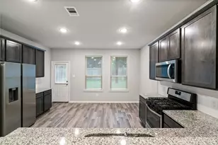 25738 Boxwood Hedge Ln, Tomball, TX 77375 - Photo 7