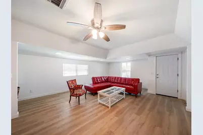 111 Holderrieth Boulevard, Tomball, TX 77375 - Photo 5