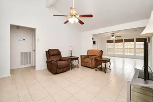 4711 Misty Shadows Dr, Houston, TX 77041 - Photo 5