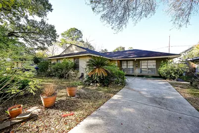 10302 Woodwind Drive, Houston, TX 77025 - Photo 3