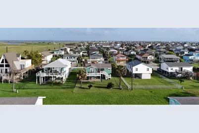 16717 Captain Hook, Jamaica Beach, TX 77554 - Photo 17