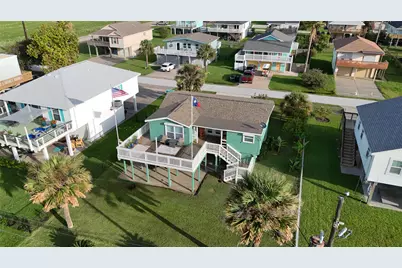 16717 Captain Hook, Jamaica Beach, TX 77554 - Photo 3