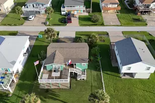 16717 Captain Hook, Jamaica Beach, TX 77554 - Photo 5