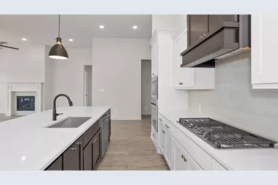 6515 Yellow Rose Court, Manvel, TX 77578 - Photo 5