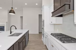 6515 Yellow Rose Ct, Manvel, TX 77578 - Photo 5