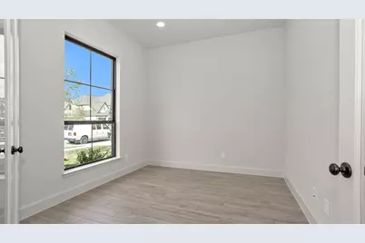 6515 Yellow Rose Court, Manvel, TX 77578 - Photo 9