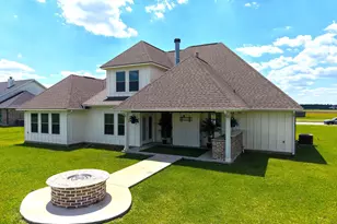 2295 Diamond D Dr, Beaumont, TX 77713 - Photo 41