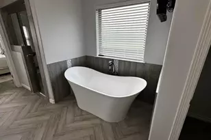 2295 Diamond D Dr, Beaumont, TX 77713 - Photo 15