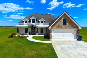 2295 Diamond D Dr, Beaumont, TX 77713 - Photo 1