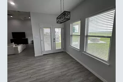 2295 Diamond D Drive, Beaumont, TX 77713 - Photo 9
