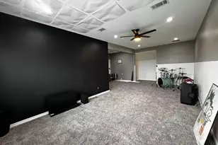 2295 Diamond D Dr, Beaumont, TX 77713 - Photo 25
