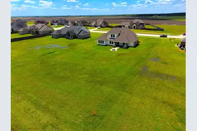 2295 Diamond D Drive, Beaumont, TX 77713 - Photo 35
