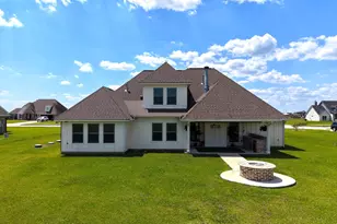 2295 Diamond D Dr, Beaumont, TX 77713 - Photo 37