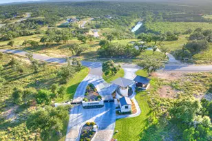 1609 Paradise Pkwy, Canyon Lake, TX 78133 - Photo 3