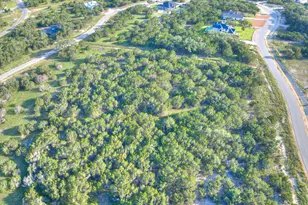 1609 Paradise Pkwy, Canyon Lake, TX 78133 - Photo 35