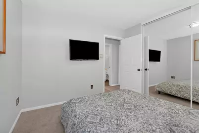 84 E Lakeridge Drive, The Woodlands, TX 77381 - Photo 41