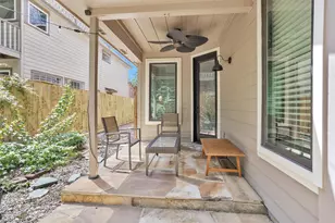 84 E Lakeridge Dr, The Woodlands, TX 77381 - Photo 43