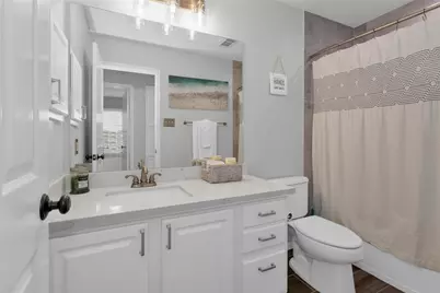 84 E Lakeridge Drive, The Woodlands, TX 77381 - Photo 39