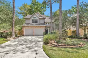 84 E Lakeridge Dr, The Woodlands, TX 77381 - Photo 3