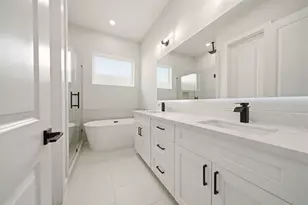 1396 Cedar Post Ln, Houston, TX 77055 - Photo 27