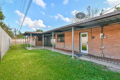 8102 Dellanera Drive, Hitchcock, TX 77563 - Photo 41