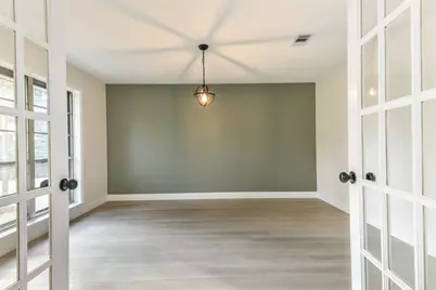 8102 Dellanera Drive, Hitchcock, TX 77563 - Photo 13