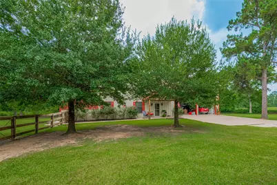 602 Fm 2693 Rd East, New Waverly, TX 77358 - Photo 5