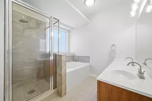 9207 Hidden Ct, Magnolia, TX 77354 - Photo 17