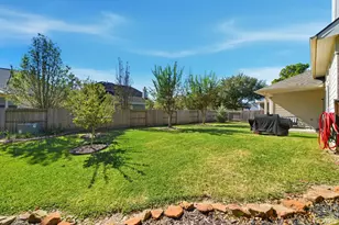 9207 Hidden Ct, Magnolia, TX 77354 - Photo 3