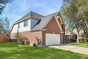 515 Deer Hollow Dr, Sugar Land, TX 77479 - Photo 3