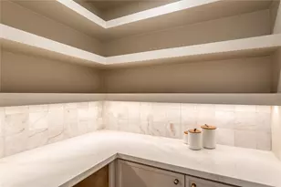 2303 Pomeran Dr, Houston, TX 77080 - Photo 11