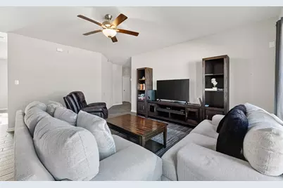 2422 Agassiz Drive, Rosharon, TX 77583 - Photo 7