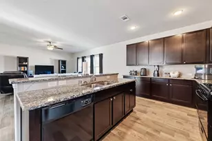 2422 Agassiz Dr, Rosharon, TX 77583 - Photo 19