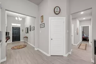 713 Ivory Crk Ct, Willis, TX 77378 - Photo 19