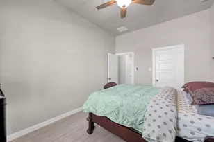 713 Ivory Crk Ct, Willis, TX 77378 - Photo 21