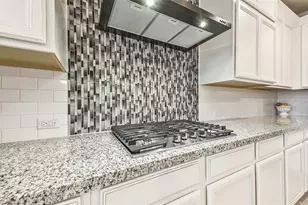 16526 Whiteoak Canyon Dr, Humble, TX 77346 - Photo 9