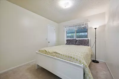 2308 Parkview Drive, Pearland, TX 77581 - Photo 9