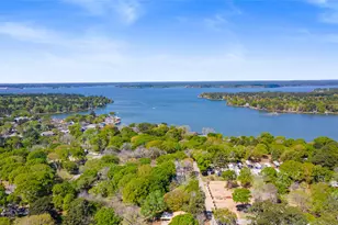 12602 Paradise View Ct, Willis, TX 77318 - Photo 43