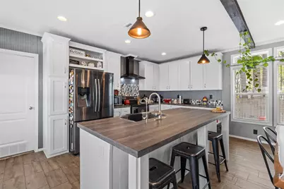 12602 Paradise View Court, Willis, TX 77318 - Photo 9