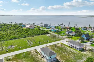 1338 Sapphire Palms Ct, San Leon, TX 77539 - Photo 17