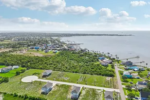 1338 Sapphire Palms Ct, San Leon, TX 77539 - Photo 19