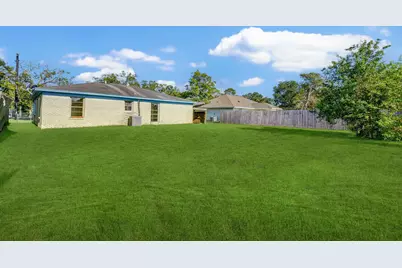 131 Lakewood Drive, Clute, TX 77531 - Photo 21