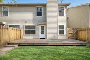 150 S Walden Elms Cir, The Woodlands, TX 77382 - Photo 19