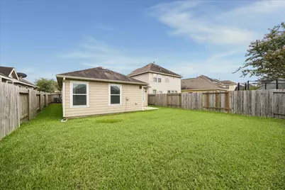 10711 Sun River Falls Drive, Humble, TX 77396 - Photo 19